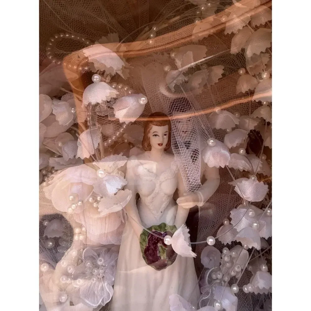 Vintage Wilton Sophistication Wedding Cake Topper Bride Groom Boxed 0117-00202